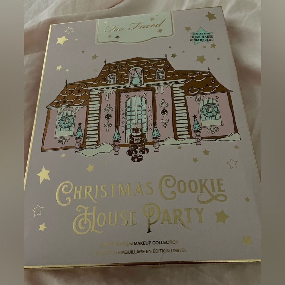 Too Faced Christmas Cookie House Party Set - LIMITED EDITION